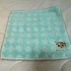 PAUL & JOE 猫刺繍タオルハンカチ