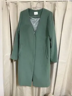 LOWRYS FARM メリノ　ノーカラーコート（グリーン）