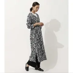 ブーケフラワーワンピース　AZUL BY MOUSSY 新品タグ付き