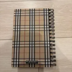 【新品　入手困難　希少】BURBERRY ロンドン本店　ノートブックのサムネイル