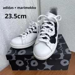 Item thumbnail for item 62721147-8b6f-4637-81b8-6ead5c1bda69