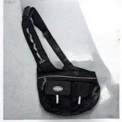 Item thumbnail for item 5ecbe84a-e505-4c1c-9d8d-f7852d6e5b25