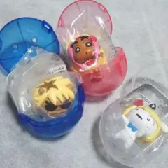 ギャルなクレヨンしんちゃん　3点セット　ガチャ　カプセルトイ