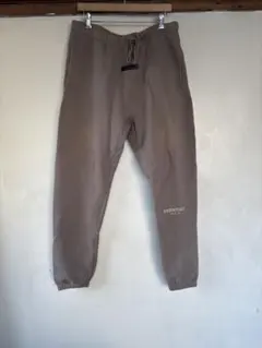 essentials ジョガーパンツ