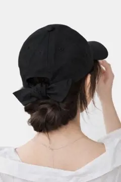 ブラック バックリボン付きベースボールキャップ