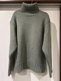 GU タートルネックセーター　S
