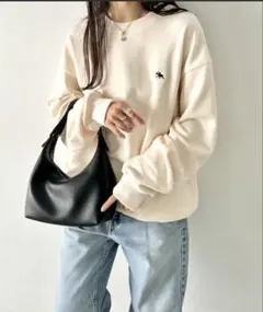 カンゴール Lily brown コラボアイボリートレーナー - メルカリ