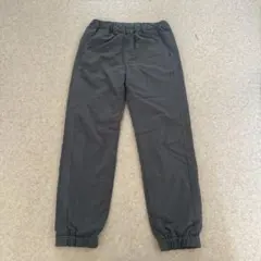 140ユニクロ　キッズ　パンツ　ボトムス