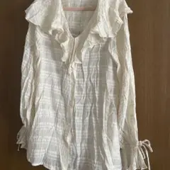 w closet フリルカラー 長袖ブラウス ホワイトのサムネイル