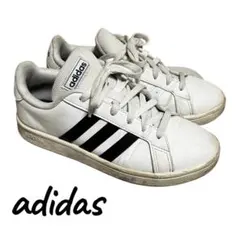 アディダス adidas スニーカー　グランドコートベース　EE7904