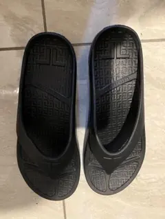 ⭐︎室内試着のみ⭐︎TELIC リカバリーサンダル　XL 黒のサムネイル