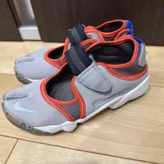 美品】NIKE Air Rift ナイキエアリフト サンダル 20㎝ 限定色 - メルカリ