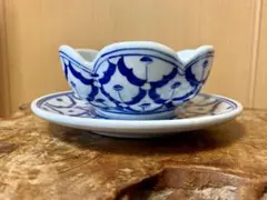❇︎海外1点物❇︎シンプルで爽やかな陶器鉢　アンティークティーカップ風のサムネイル