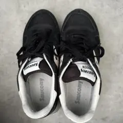 Saucony SHADOW スニーカー ブラック ホワイト　24.5のサムネイル