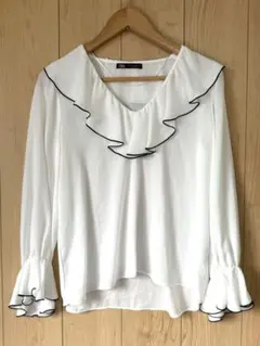 ZARA フリル ブラウス ホワイト Sサイズ 美品