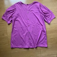 Item thumbnail for item e1c66e4b-9fb7-4bad-bf7d-16ff499ba3bc