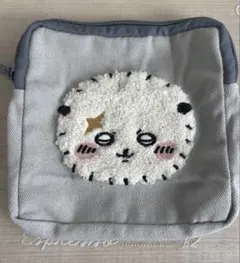 ◯ちいかわ　もこもこポーチ2 ラッコ　カプセルトイ　ガチャ