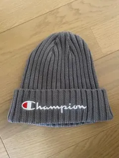 Champion チャンピオン ニット帽 ビーニー グレーのサムネイル