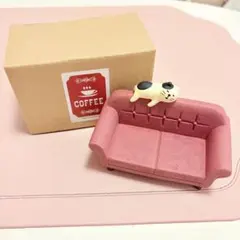 箱付き【デコレ コンコンブルconcombre】うとうと子猫ソファ ミニチュアのサムネイル