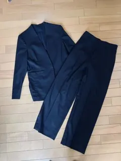 23区ネイビー ノーカラーパンツスーツ 上下セット