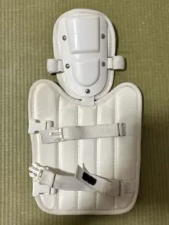 野球　ホワイト フットガード