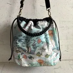 97 □トートバッグ おとぎの国の猫と仲間たち 手さげ A4 ハンドメイド