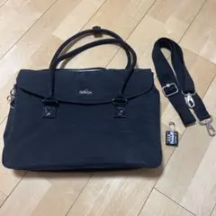 Item thumbnail for item 45372f05-4b50-43ab-8a69-f48b8ca635bb