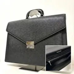 2026年最新】BURBERRY メンズ ビジネスバッグの人気アイテム - メルカリ