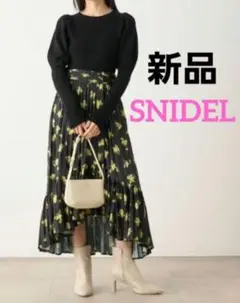 【82%オフ！】新品　スナイデル◆バリエプリントプリーツスカート◆SNIDEL