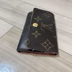 LUIS VUITTON 6連キーケース ブラウン