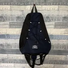 UMBRO 紺 ×黒スリングバッグ