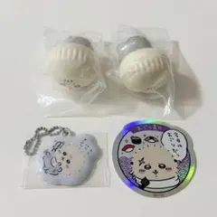ちいかわベビー ハイハイフィギュア　ぷっくりキーホルダー ステッカー ラッコ