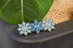 劇場版「鬼滅の刃」無限城編 第一章 猗窩座再来』 恋雪　雪の結晶ヘアクリップ