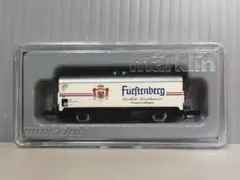 Item thumbnail for item 1071aaeb-24f6-48c0-b532-f208cad3387a