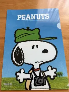 非売品❗️PEANUTS スヌーピー A4クリアファイル