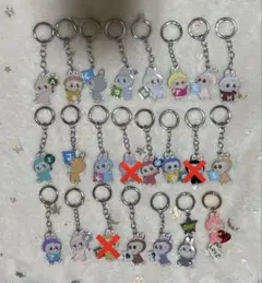 ラブブ キーホルダー イニシャル アルファベット