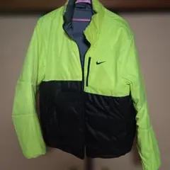 Nike ダウンジャケット 蛍光イエロー/黒