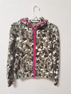 ユニクロ　UNIQLO　迷彩柄 フード付き フリースジャケット　S　レディース