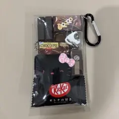 カプセルトイ　キティちゃん　ポーチ