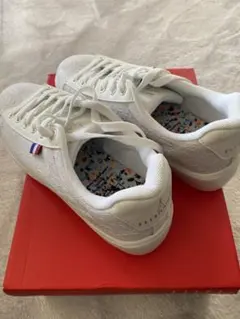 Item thumbnail for item ab032833-1f00-4adf-bbd4-40e81d7b2ccd