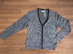 『新品・未使用』 前立てラインデザインカーディガン