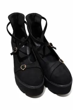 美品 ブラック ハート型金具付きパンプス 厚底 地雷系 ギャル