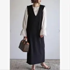 【新品】bonjour sagan Vネックノースリワンピース　ブラック 黒