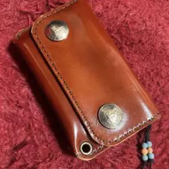 本革　ミドルサイズトラッカーウォレット