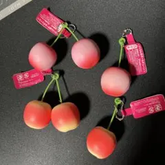 iBLOOM スクイーズ さくらんぼ ボールチェーン オールドブルーム