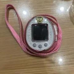 たまごっち4u+ anniversary ver パールピンクのサムネイル