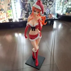 ワンピース ナミ フィギュア サンタ衣装のサムネイル