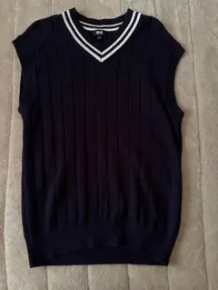 UNIQLO ユニクロ　Vネックベスト　ネイビー　S