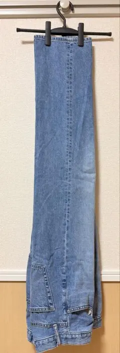 UNIQLO ハイライズストレートジーンズ