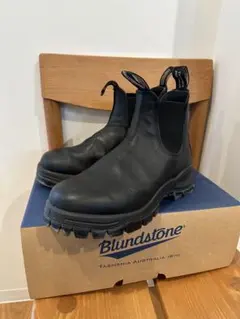 Blundstone サイドゴアブーツ 黒 LUG BOOTS